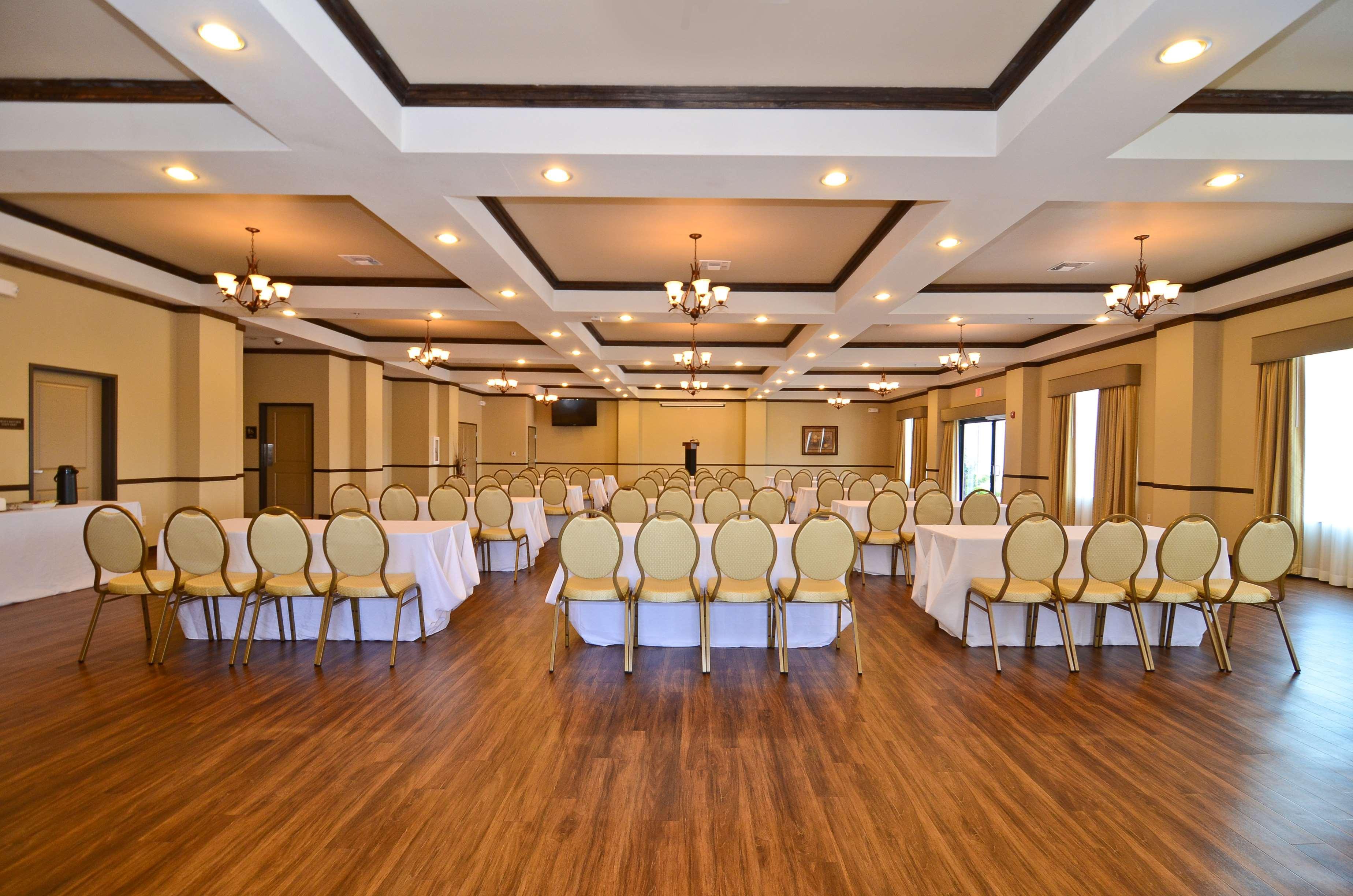 Best Western Plus Emory At Lake Fork Inn & Suites Obchodní fotografie